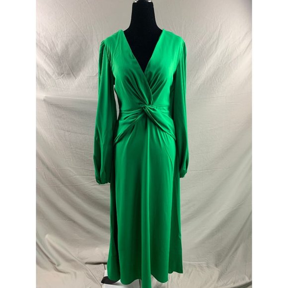 Green Lantern Sleeve Twist Front Dress 50% OFF - Picture 7 of 8